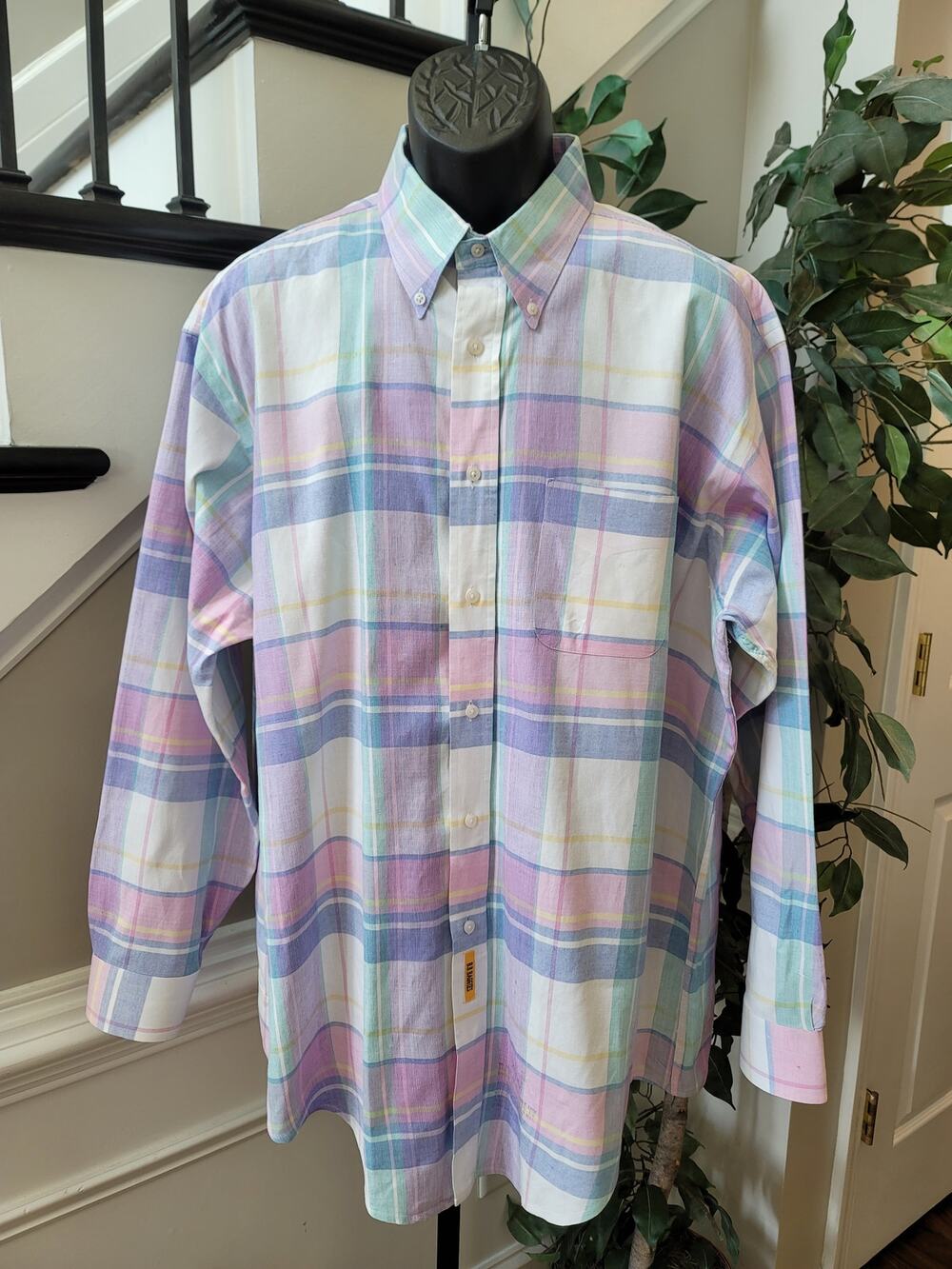 B.D. Baggies Button Down Shirt Men's 34/35 Multicolor 100% Cotton Check Pattern